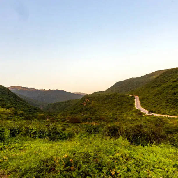 Salalah Mountain & Heritage Tour – Ain Jarziz & Etin Balcony